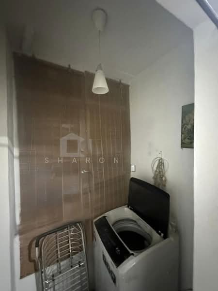Pangsapuri untuk Dijual di Subang Perdana Goodyear Court 10 - Sharon Lim - washing area - PropertyGuru.com.my