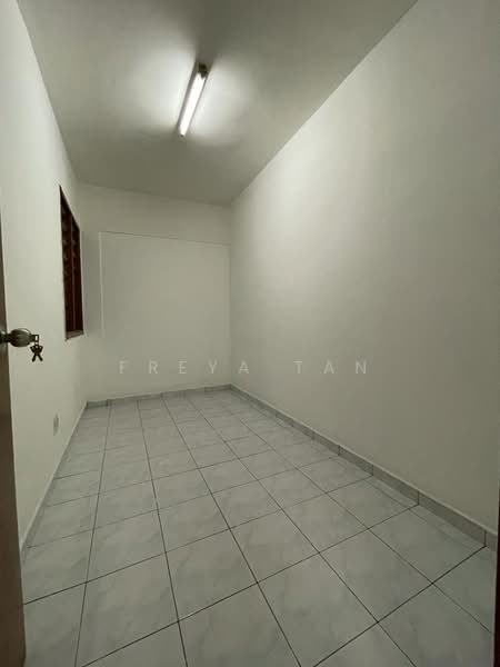 Pangsapuri untuk Dijual di Pangsapuri Suria Subang - Freya Tan - PropertyGuru.com.my