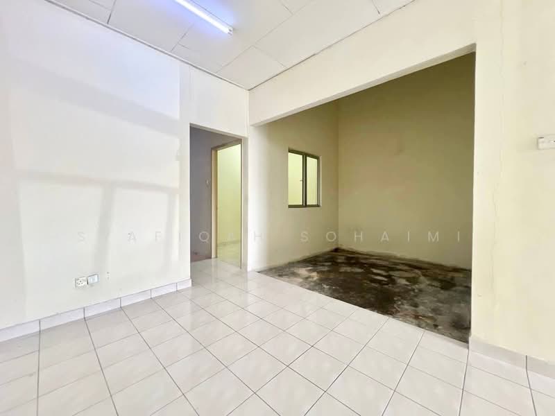 Terraced House for Sale in Taman Puncak Jalil (Seri Kembangan) - Syafiqah Sohaimi - PropertyGuru.com.my