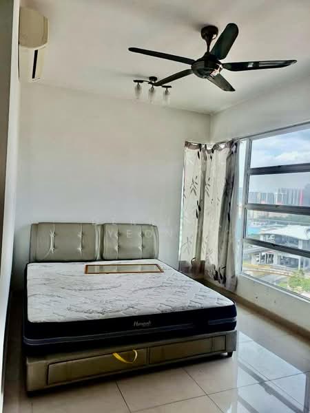 Condominium for Rent at The Zest @ Kinrara 9 - Derrick Yeong - Bedroom - PropertyGuru.com.my