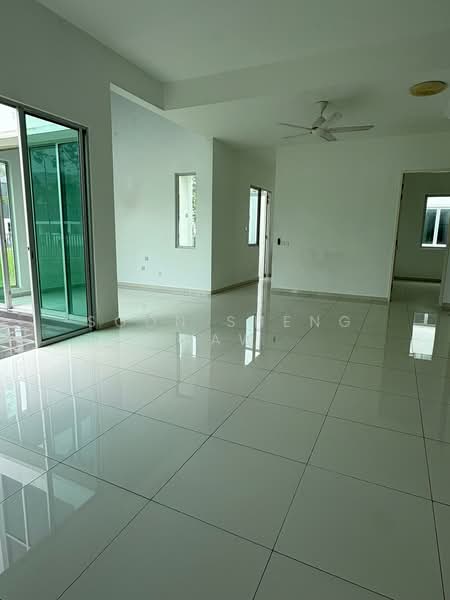 Rumah Teres 2 Tingkat untuk Dijual di Eco Forest (Semenyih) - Soon Sheng Law - Living Room - PropertyGuru.com.my