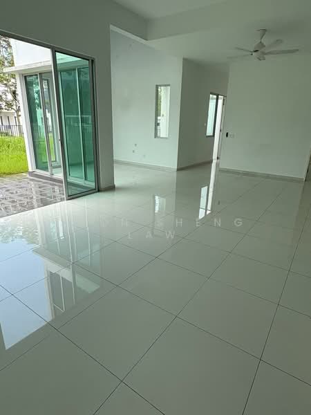 Rumah Teres 2 Tingkat untuk Dijual di Eco Forest (Semenyih) - Soon Sheng Law - Living Room - PropertyGuru.com.my