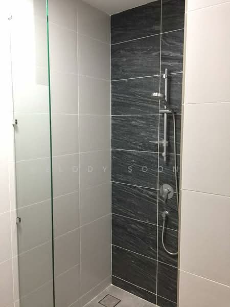 Servis Apartment untuk Disewa di Pearl Suria - Melody Soong - Bathroom - PropertyGuru.com.my