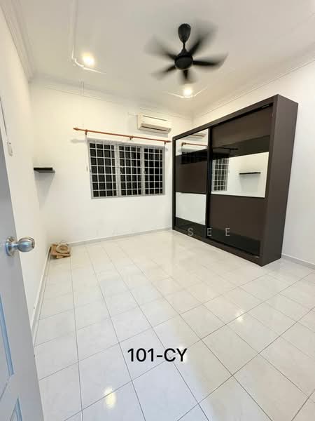 Rumah Teres 2 Tingkat untuk Disewa di Meru (Klang) - Diana See - Bedroom - PropertyGuru.com.my
