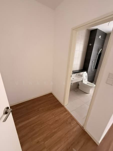 Rumah Teres 2 Tingkat untuk Disewa di Kota Emerald (Rawang) - Uthaya Kumar - Bathroom - PropertyGuru.com.my