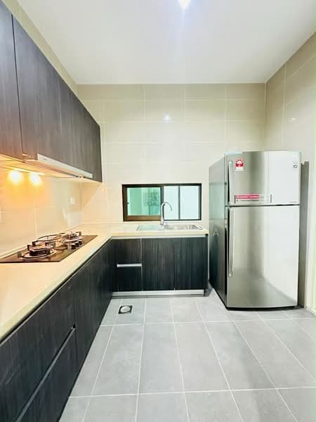 Condominium for Sale at Residensi Ledang - Vivien Tan - Kitchen - PropertyGuru.com.my