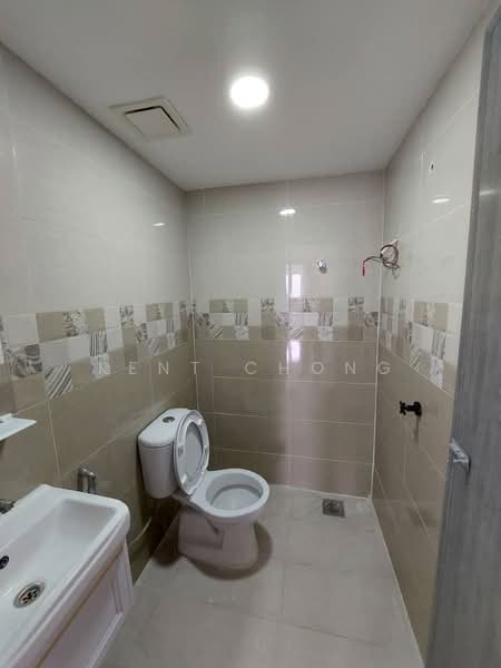 Rumah Teres 2 Tingkat untuk Dijual di Taman Kajang Utama (Kajang) - Kent Chong - Bathroom - PropertyGuru.com.my