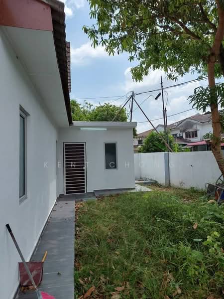 Rumah Teres 2 Tingkat untuk Dijual di Taman Kajang Utama (Kajang) - Kent Chong - Exterior - PropertyGuru.com.my