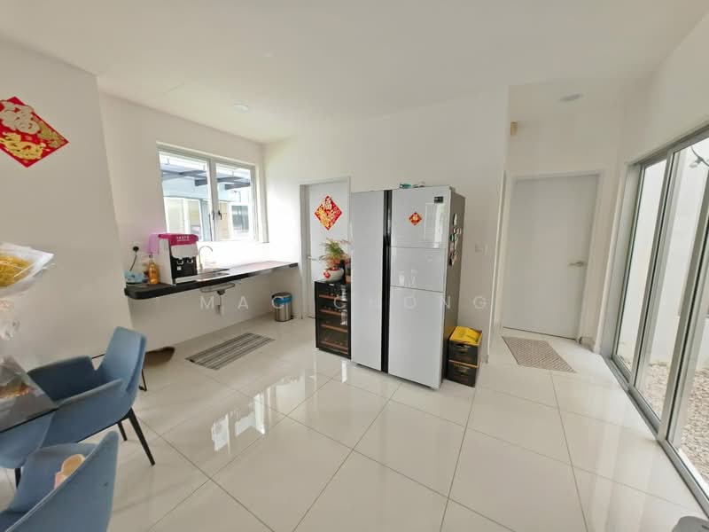 Rumah Berkembar untuk Dijual di Tropicana Heights (Kajang) - Mac Chong - Kitchen - PropertyGuru.com.my