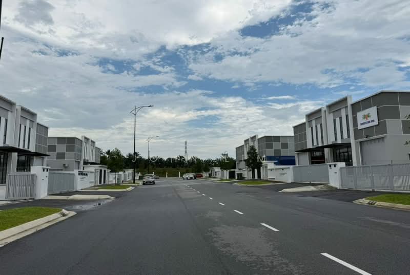 Kedai untuk Dijual di Eco Business Park 1 (Johor Bahru) - John Lim - Exterior - PropertyGuru.com.my