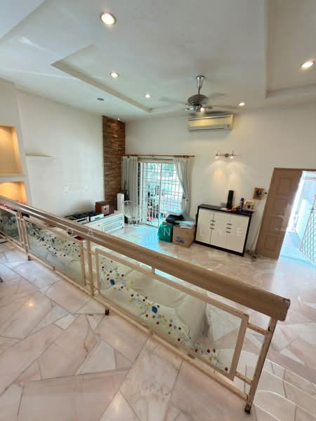 Rumah Teres untuk Dijual di Island Glades (Jelutong) - Darren Lye - Living Room - PropertyGuru.com.my