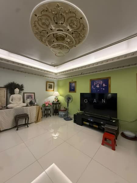 Rumah Berkembar untuk Dijual di Usj 5 (Subang Jaya) - Pearly Gan - Living Room - PropertyGuru.com.my