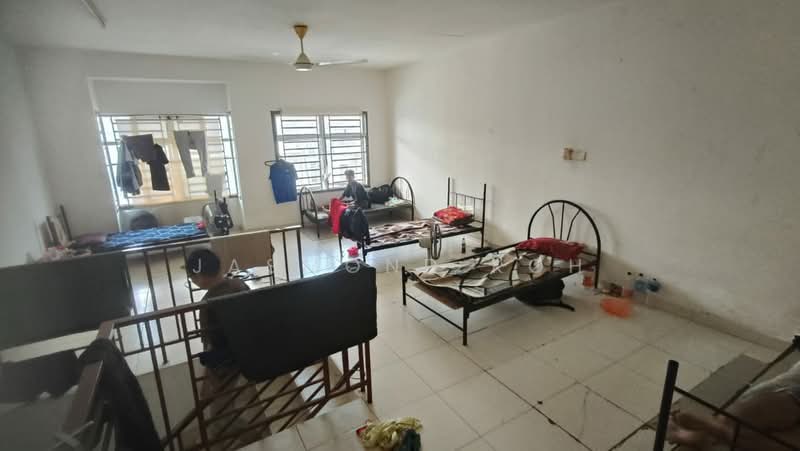 2.5-storey Terraced House for Sale in Senai (Johor) - Jasmond Koh - Bedroom - PropertyGuru.com.my
