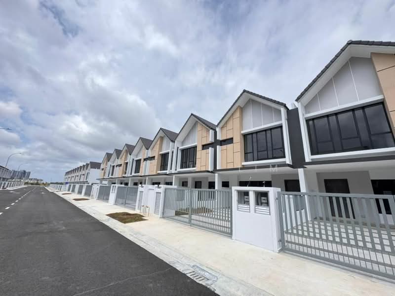 Terraced House for Sale in Taman Desa Tebrau (Tebrau) - Hui Hui Lim - Exterior - PropertyGuru.com.my