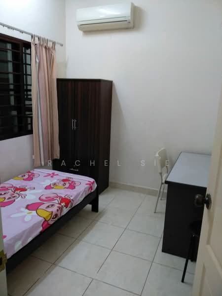 Kondominium untuk Dijual di Pelangi Utama - Rachel Sie - Bedroom - PropertyGuru.com.my
