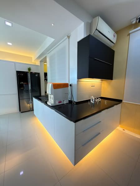 Condominium for Sale at Vertiq - Darren Lye - Kitchen - PropertyGuru.com.my