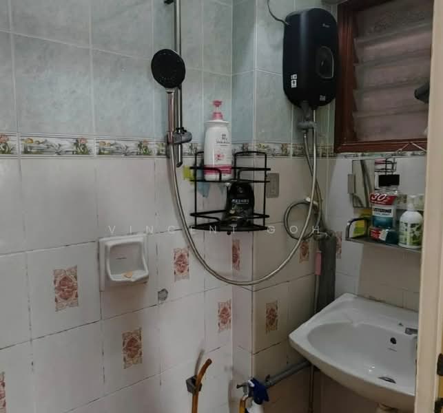 Pangsapuri untuk Dijual di Aman Dua - Vincent Goh - Bathroom - PropertyGuru.com.my