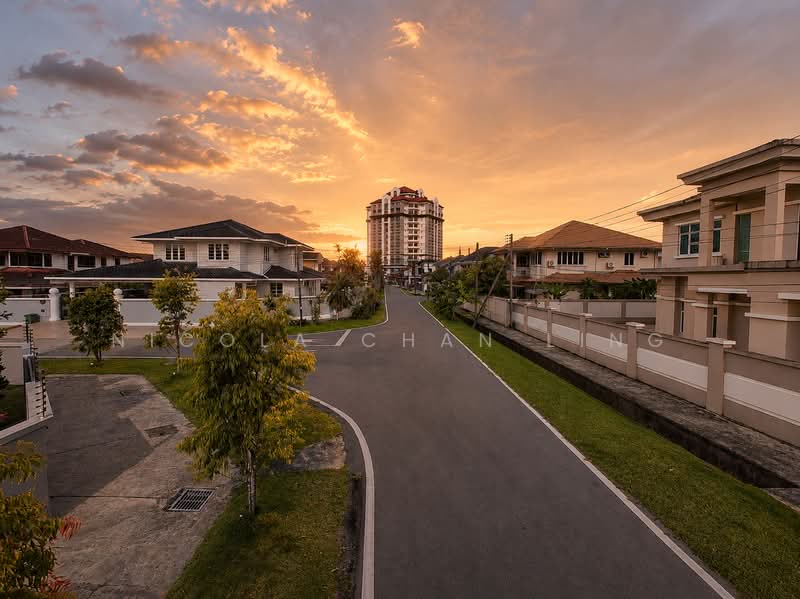 Rumah Banglo untuk Dijual di Kuching (Sarawak) - Nicola Chan - Neighbourhood - PropertyGuru.com.my