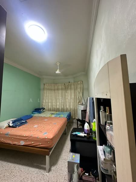 Rumah Teres 1 Tingkat untuk Dijual di Bandar Baru Permas Jaya (Permas Jaya) - Alviss Tay - Bedroom - PropertyGuru.com.my