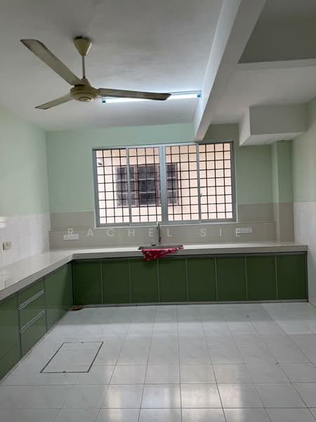 Rumah Teres untuk Disewa di Usj 2 (Subang Jaya) - Rachel Sie - Kitchen - PropertyGuru.com.my