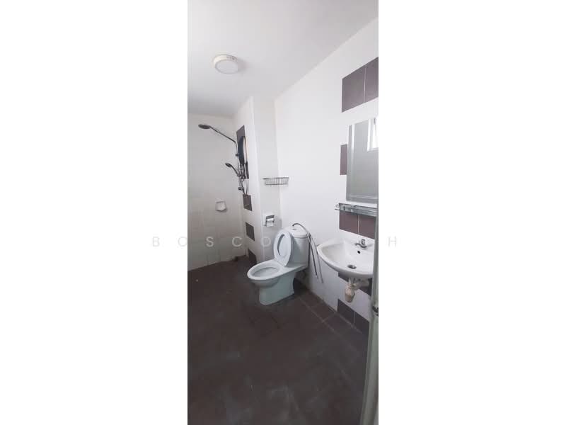 Kondominium untuk Disewa di The Golden Triangle Condominium - Bosco Teoh - Bathroom - PropertyGuru.com.my