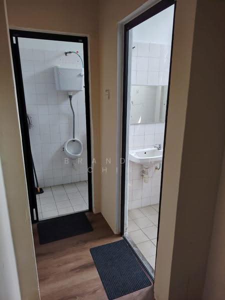Kedai / Pejabat untuk Disewa di Sentul Boulevard (Kuala Lumpur) - Brandon Chin - Bathroom - PropertyGuru.com.my
