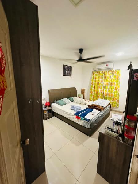 Rumah Teres 1 Tingkat untuk Dijual di Taman Universiti (Skudai) - Yvonne Lim - Bedroom - PropertyGuru.com.my