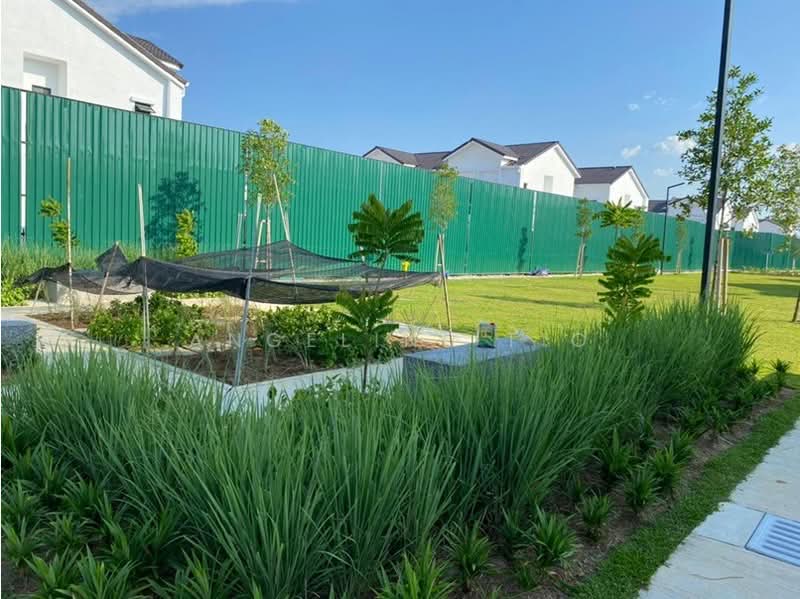 Townhouse for Sale in Bandar Cassia (Batu Kawan) - Angeline Tio - Garden - PropertyGuru.com.my