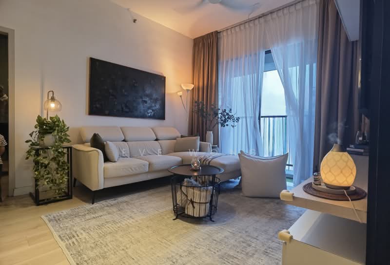 Kediaman Servis untuk Dijual di Setia City Residences - Eve Wong - Living Room - PropertyGuru.com.my