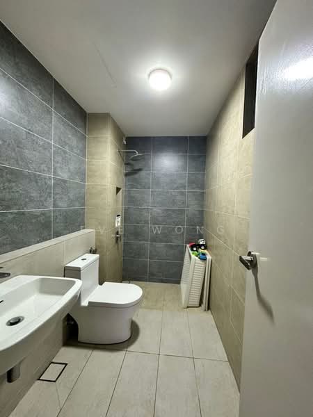 Servis Apartment untuk Disewa di Setia City Residences - Eve Wong - Bathroom - PropertyGuru.com.my