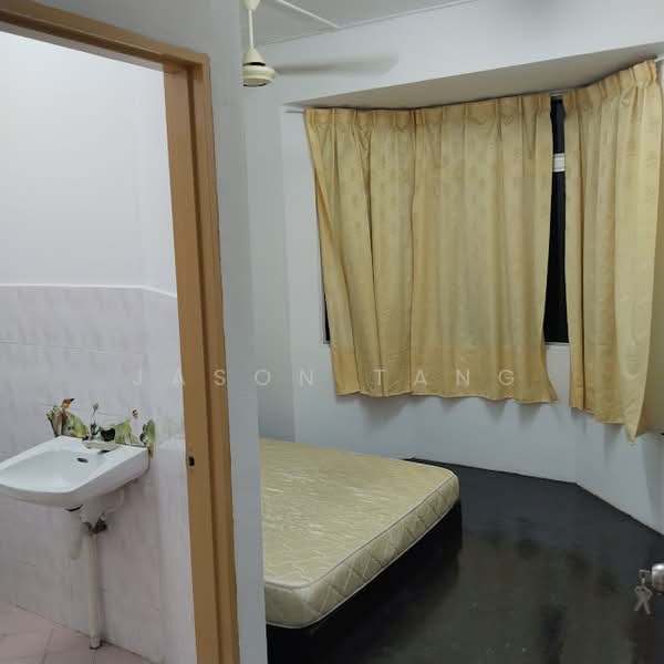 Pangsapuri untuk Disewa di Taman Kulai - Jason Tang - Bedroom - PropertyGuru.com.my