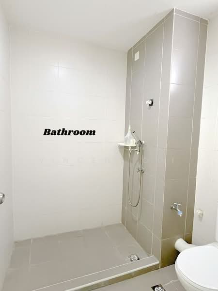 Kondominium untuk Dijual di Elit Heights @ Bayan City - Vincent Ooi - Bathroom - PropertyGuru.com.my