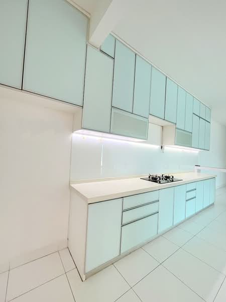 Kondominium untuk Dijual di Elit Heights @ Bayan City - Vincent Ooi - Kitchen - PropertyGuru.com.my