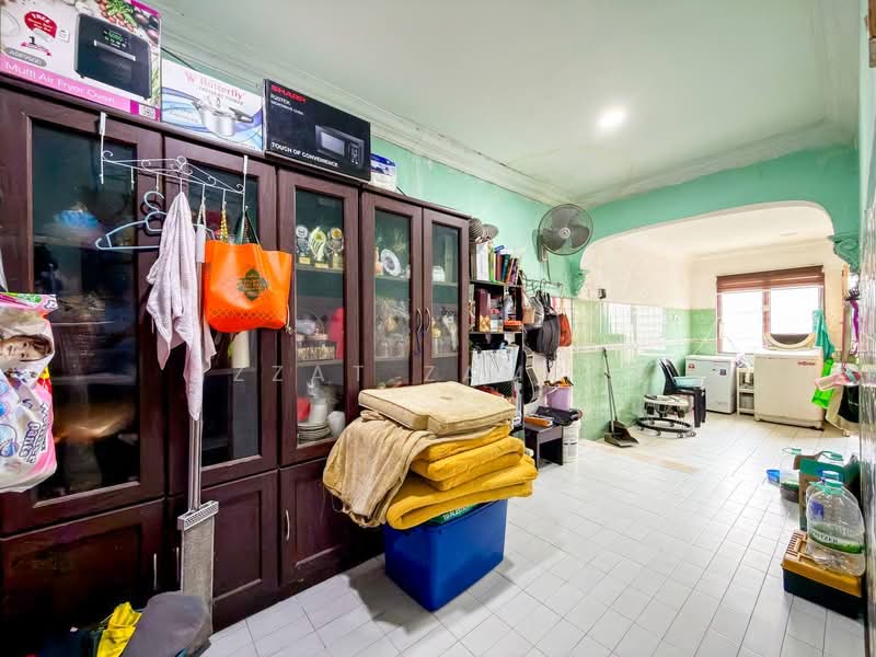 Rumah Teres 1 Tingkat untuk Dijual di Taman Cheras Jaya (Cheras) - Izzat Zamros - PropertyGuru.com.my