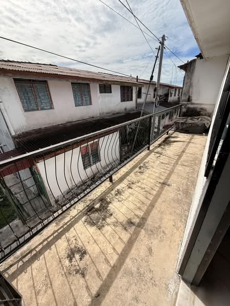 Terraced House for Sale in Taman Sri Wani (Ipoh) - Kelvin Chong - Balcony - PropertyGuru.com.my