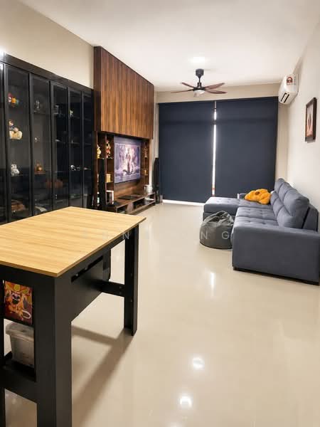 Servis Apartment untuk Disewa di Baron Residence @ Lake City - Anna Ong - Living Room - PropertyGuru.com.my