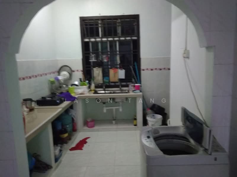 Rumah Teres 2.5 Tingkat untuk Disewa di Ulu Tiram (Johor) - Jason Tang - Kitchen - PropertyGuru.com.my