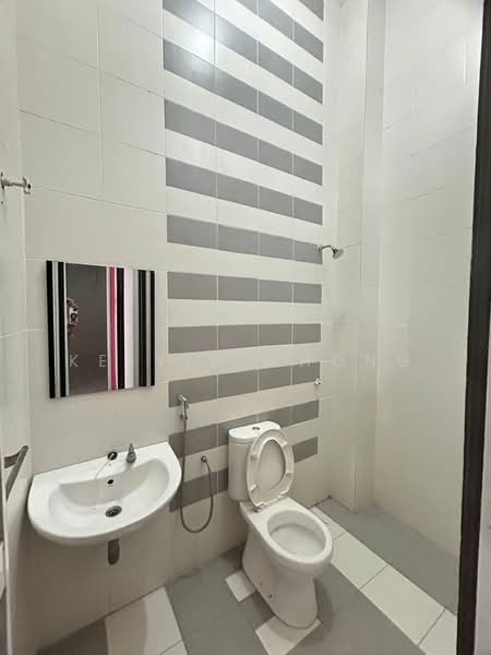 Rumah Berkembar untuk Disewa di Taman Tawas Jaya (Ipoh) - Kelvin Chong - Bathroom - PropertyGuru.com.my