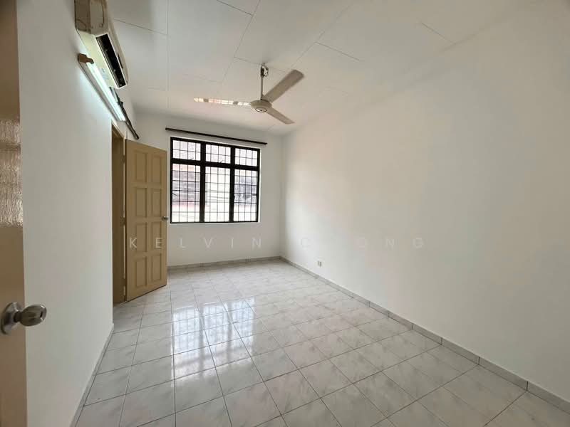 2-storey Terraced House for Sale in Taman Pinji Mewah (Ipoh) - Kelvin Chong - Interior - PropertyGuru.com.my