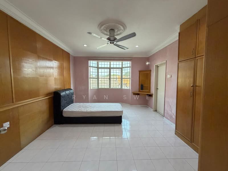 Rumah Teres 2 Tingkat untuk Disewa di Bandar Kinrara Seksyen 1 (Bandar Kinrara) - Ryan Swe - Bedroom - PropertyGuru.com.my