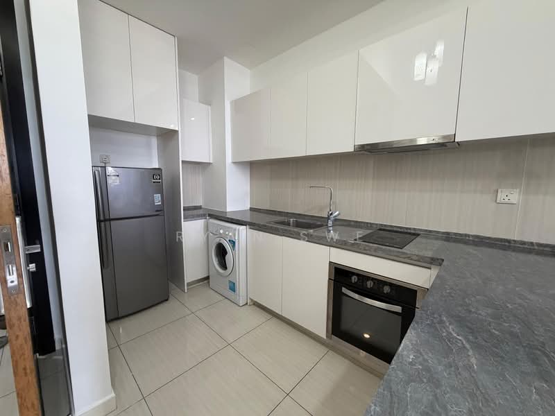 Servis Apartment untuk Dijual di The Elements - Ryan Swe - Kitchen - PropertyGuru.com.my