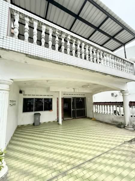 2-storey Terraced House for Sale in Taman Suria (Johor Bahru) - Yik Tat - PropertyGuru.com.my