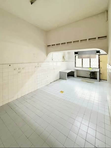 2-storey Terraced House for Sale in Taman Suria (Johor Bahru) - Yik Tat - PropertyGuru.com.my