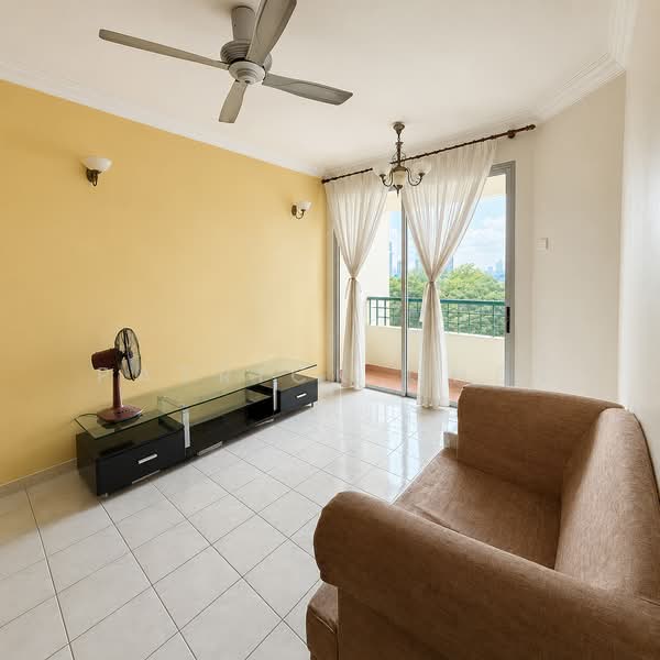 Kondominium untuk Disewa di Riana Green Condominium - Patrick Chen - Living Room - PropertyGuru.com.my
