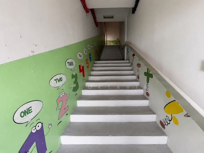 Kedai / Pejabat untuk Disewa di Taman TTDI Jaya (Shah Alam) - Amy Oktavia - Corridor - PropertyGuru.com.my