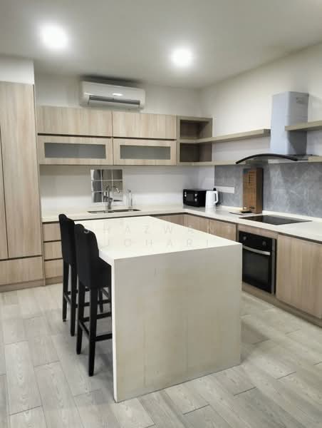 Service Residence for Rent at SkyPark @ Cyberjaya - Shazwani Johari - Kitchen - PropertyGuru.com.my
