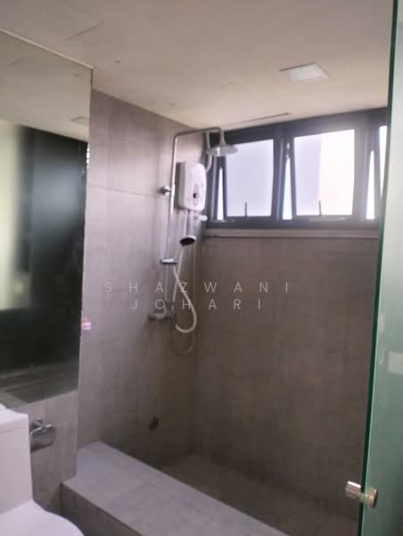 Service Residence for Rent at SkyPark @ Cyberjaya - Shazwani Johari - Bathroom - PropertyGuru.com.my
