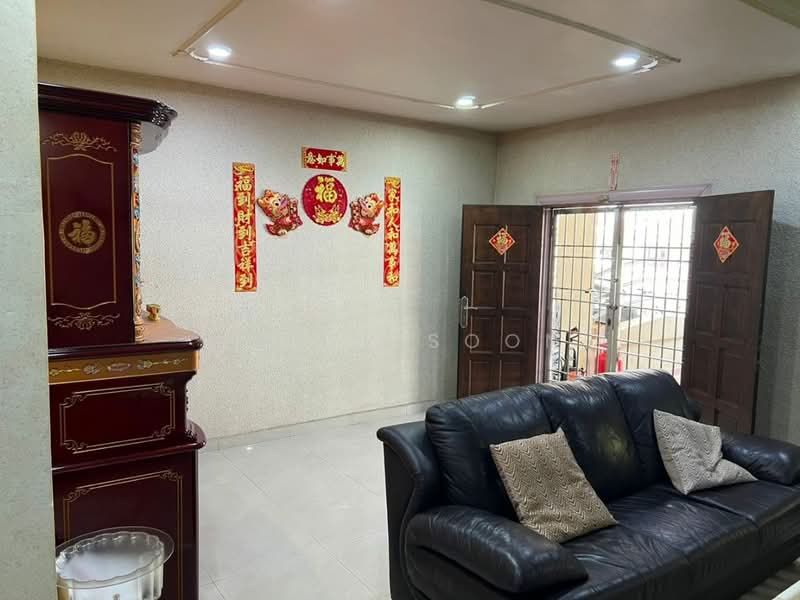 2-storey Terraced House for Sale in Taman Ikhlas (Bandar Sungai Long) - Katty Soon - PropertyGuru.com.my