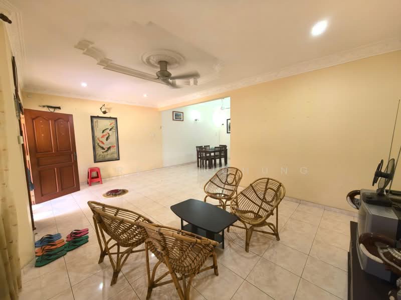 2.5-storey Terraced House for Sale in Taman Buntong Jaya (Ipoh) - Derrick Chung - Living Room - PropertyGuru.com.my