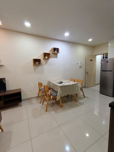 Servis Apartment untuk Disewa di ARC @ Austin Hills - Alex Neo - Dining Area - PropertyGuru.com.my